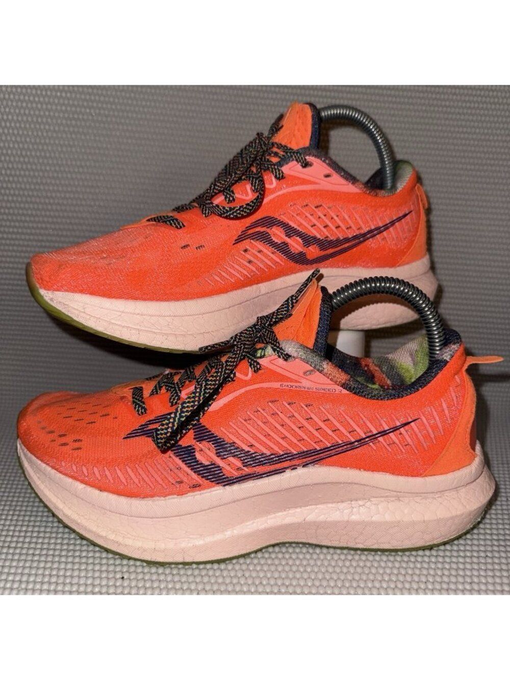Saucony Endorphin Speed 2 Orange Lightweight Race Trainer Running Shoes Size 8